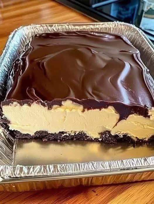 No-Bake Chocolate Eclair Cake: A 15-Minute Crowd-Pleaser